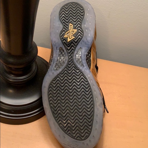 Air foamposite 1 gold - Picture 7 of 8